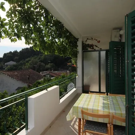 Apartament By The Sea Podgora, Makarska - 6672 Podgora (Split-Dalmatia)